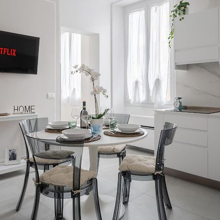 Via Ponte Alle Mosse, 19 - Florence Charming Apartments - A Chic, Newly Renovated Apartment Near Tram Leopolda, A Few Min From Downtown Exteriér fotografie